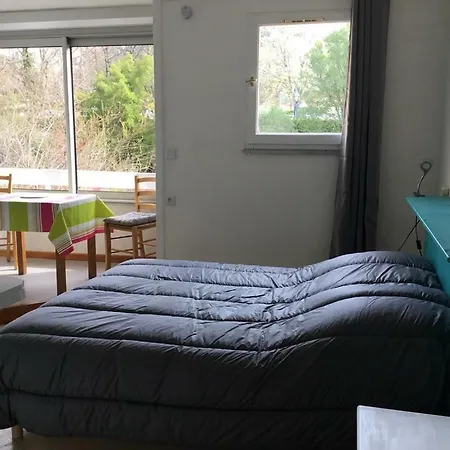 - - Solo/duo